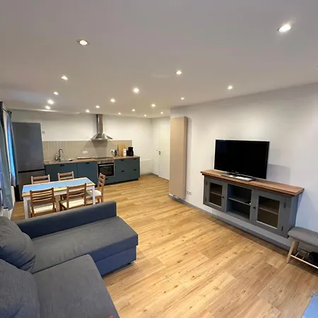 公寓 Am Kastanienbusch Birkweiler